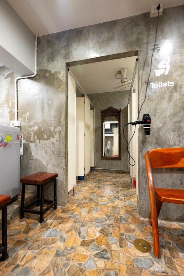 Check-In My Hostel Bangkok Dış mekan fotoğraf